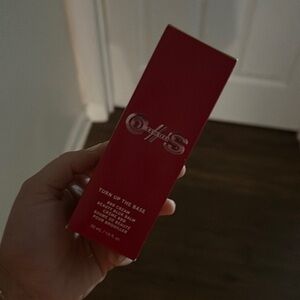 One size turn up the base blurring balm